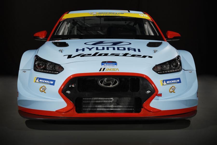  Hyundai Veloster N TCR 2019 года  (фото 2 из 27)